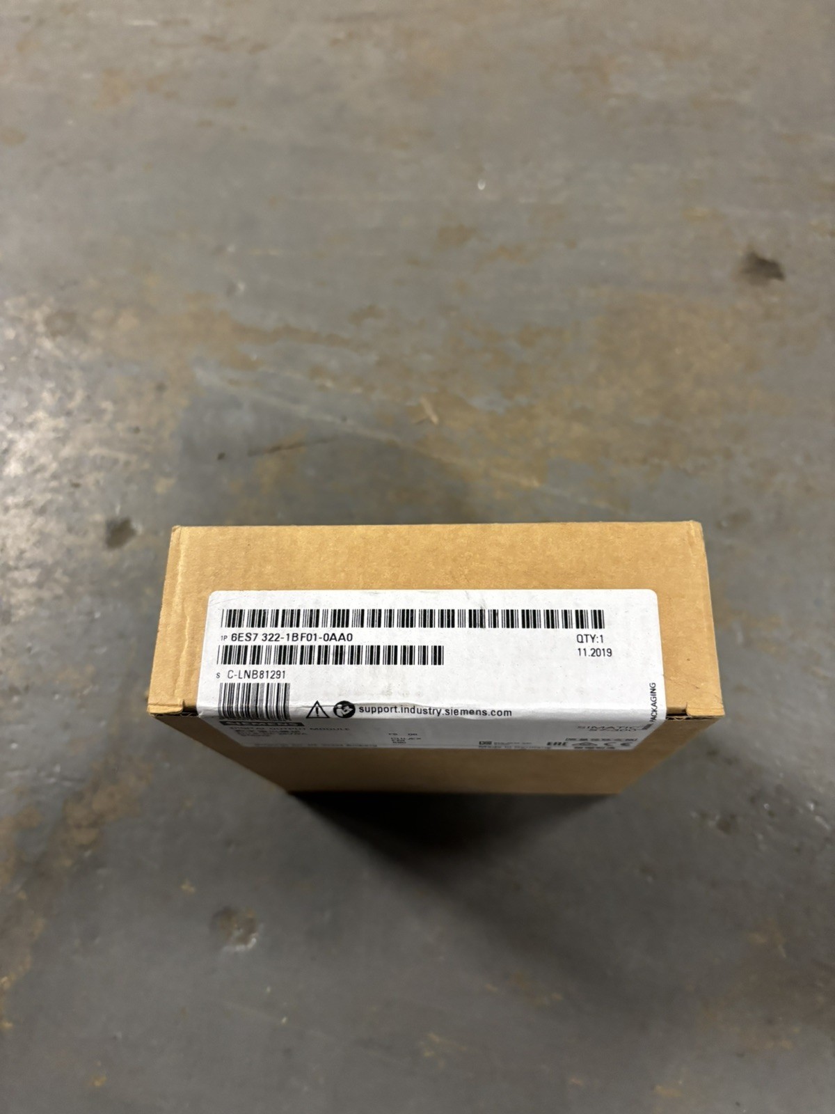 NEW SIEMENS 6ES7 322-1BF01-0AA0 SIMATIC S7-300 DO 8xDC24V/2A OUTPUT MODULE