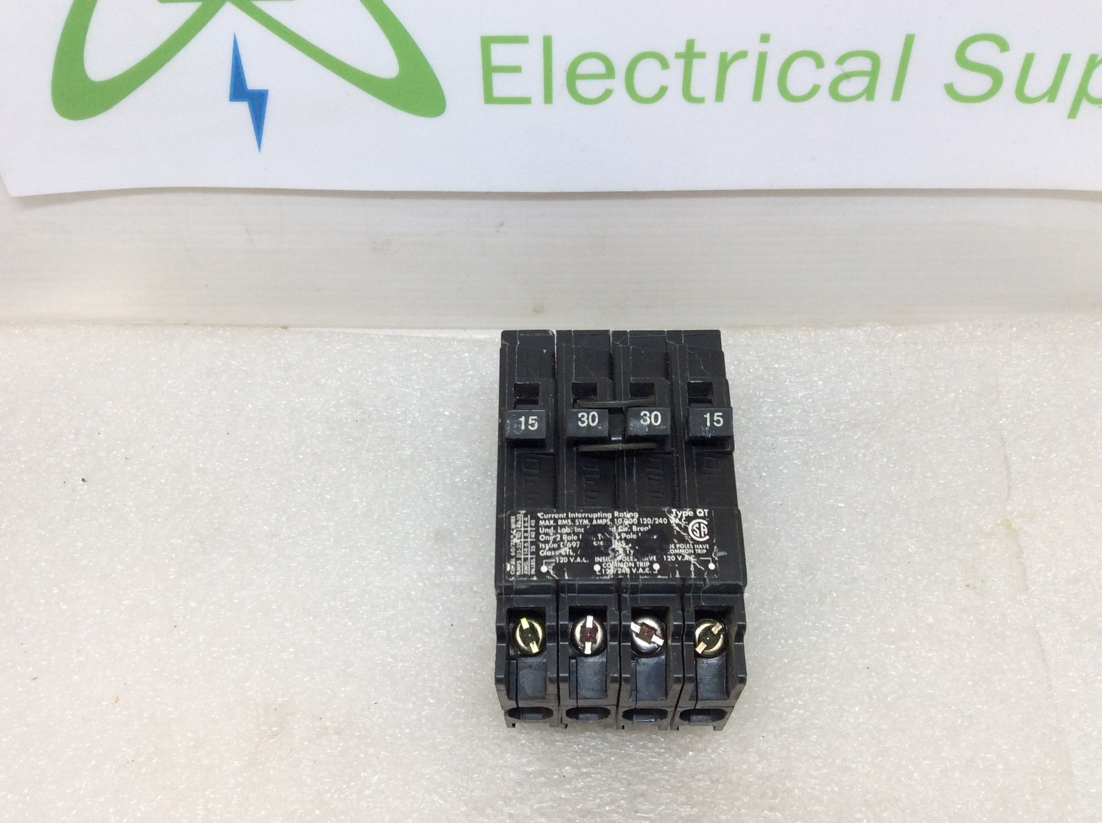 Siemens Q21530CT2 15/30 Amp 4 Pole 240V Circuit Breaker
