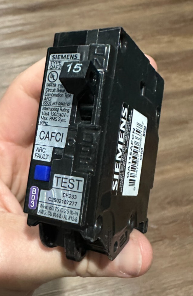 NEW SIEMENS QA115AFCN ARC FAULT CIRCUIT BREAKER TYPE AFCI 15 AMP 1 POLE