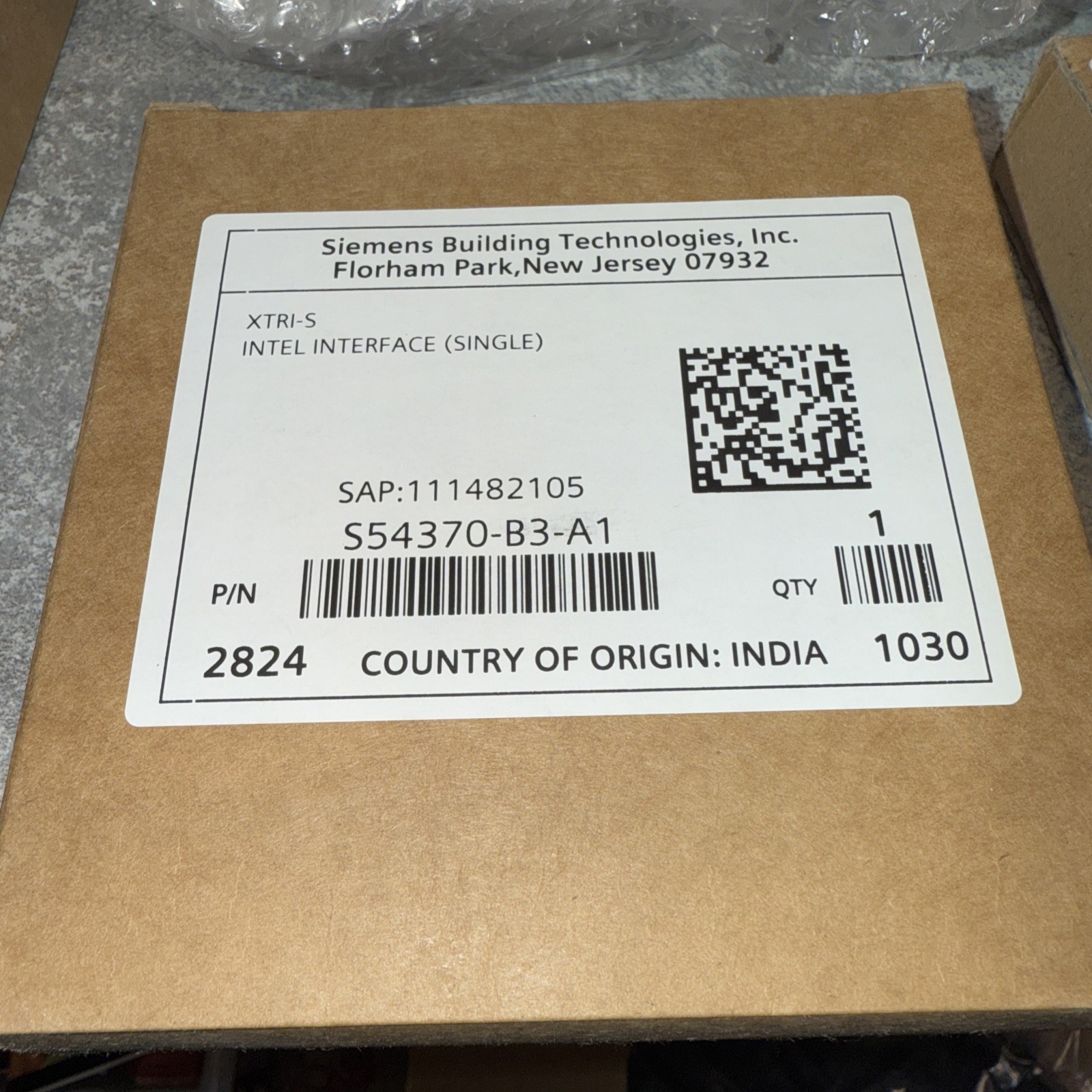 NEW SIEMENS XTRI-S Single Input Interface Module 2823 S54370-B3-A1