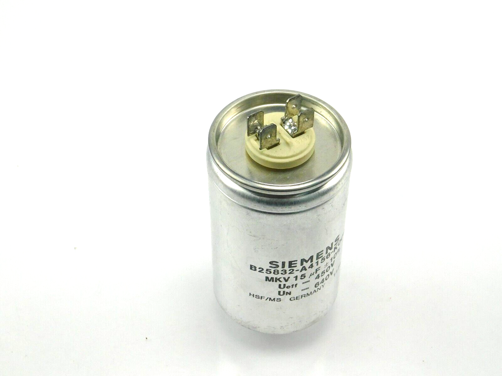 Siemens B25832-A4156-K009 Mkv 15µF 10% Ueff 450V Un 640V