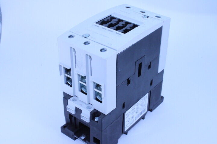 SIEMENS Schütz 3RT1046-1AP04