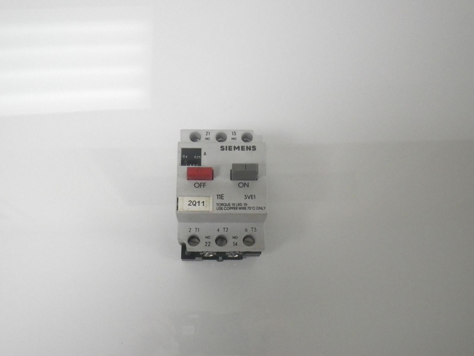 3VE1010-2D 3VE10102D Siemens manual motor starter (Used and Tested)