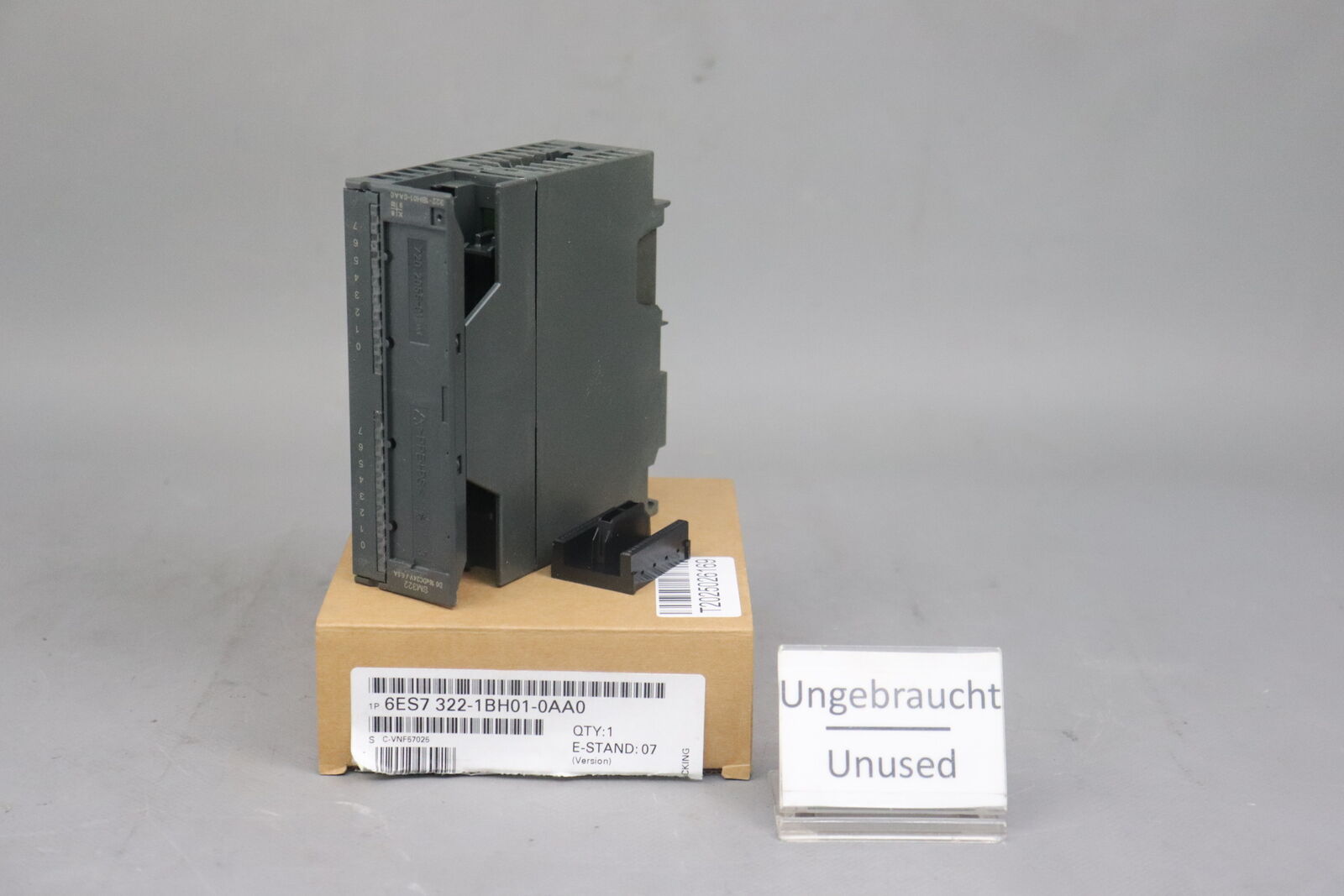 Siemens 6ES7 322-1BH01-0AA0 Digatal Output Module E:07 Unused Original Packaging