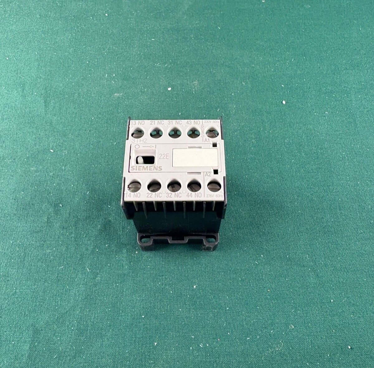 Siemens Auxiliary Contactor 3TH2022-0AP0 (#SIE05)