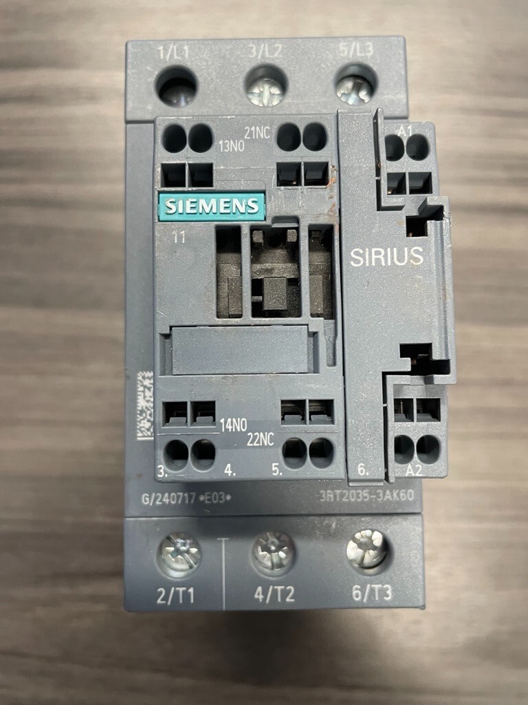 Siemens 3RT2035-3AK60 Contactor Sirius