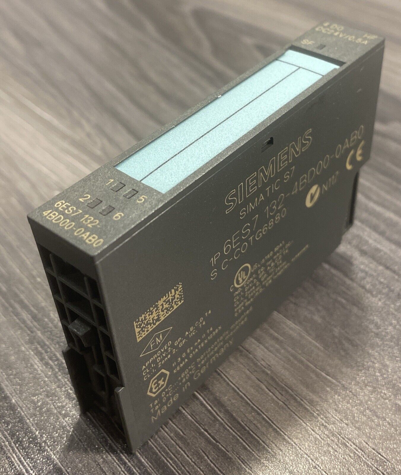 Excellent Cond.  Siemens 6ES71324BD000AB0 SIMATIC DP Digital Output Module - USA