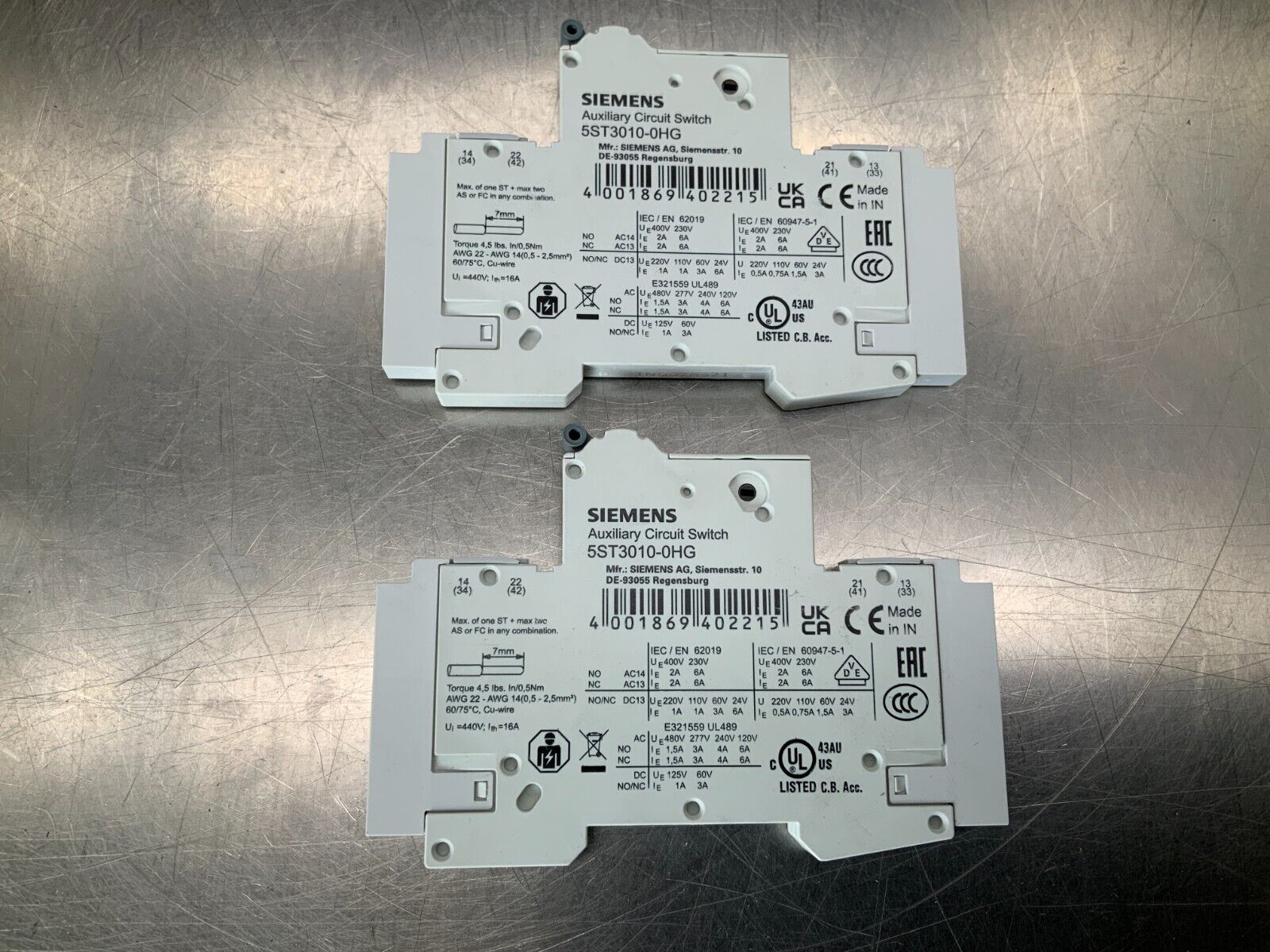(2) Siemens 5ST3010-0HG Auxiliary Circuit Switch