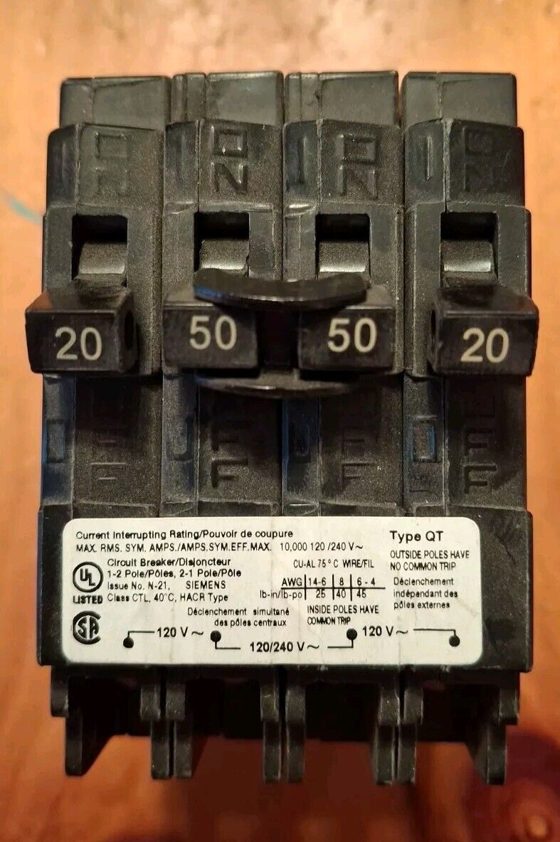 SIEMENS Triplex Q22050CT 50 Double Two 20-Amp Single Pole Circuit Breaker