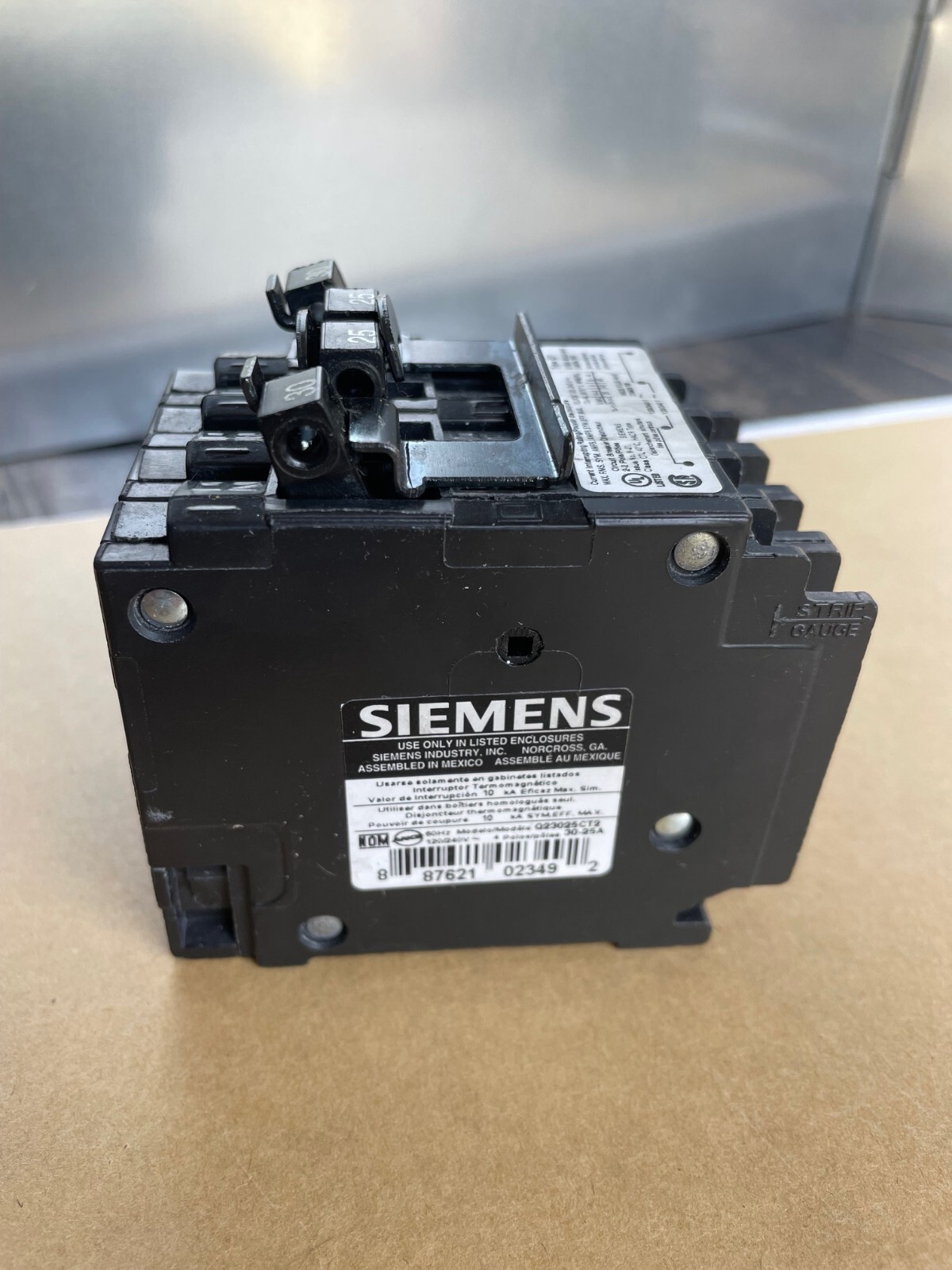 Siemens Q23025CT2 4 Pole Quad - 30A/25Amp Circuit Breaker