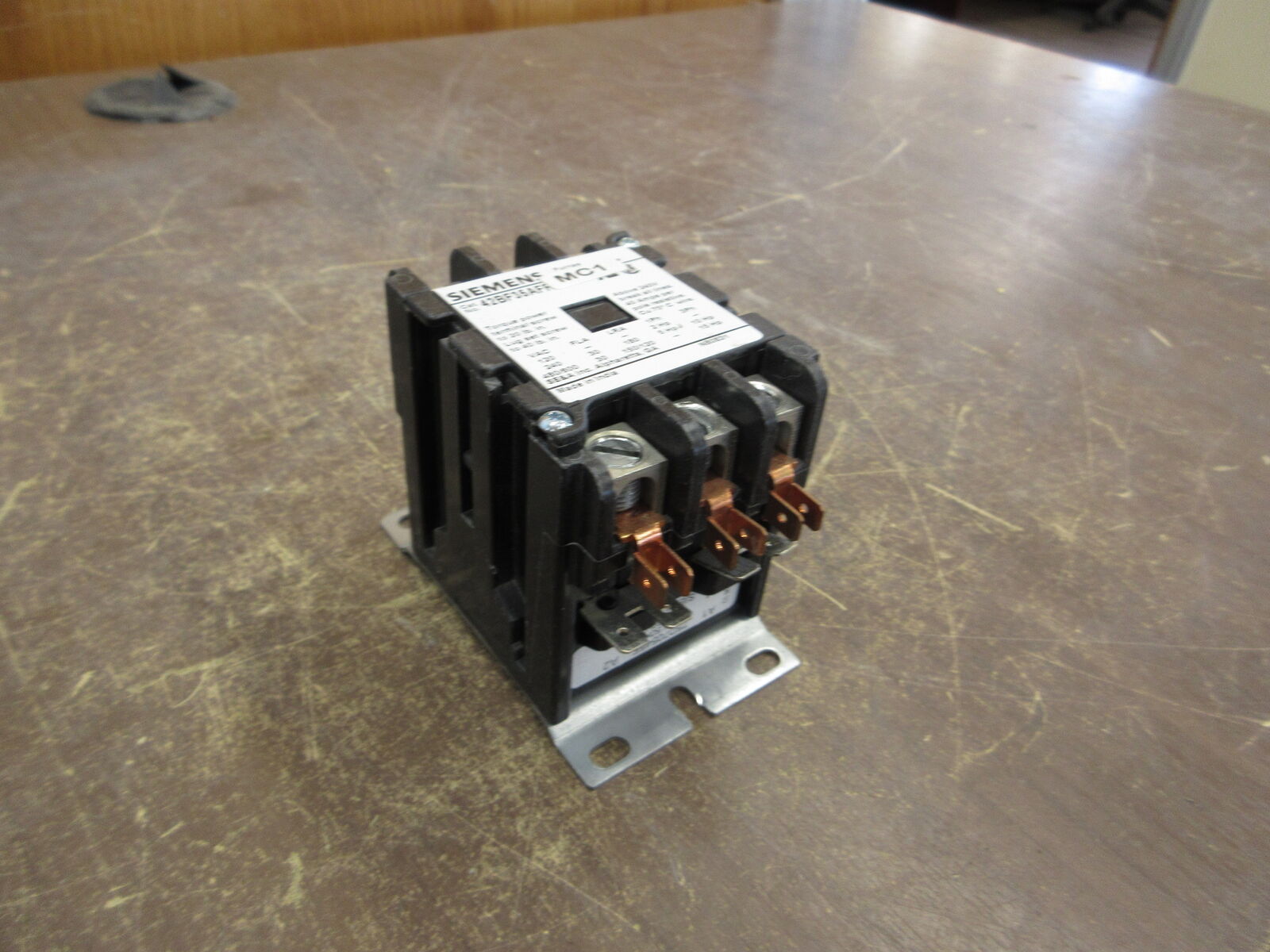 Siemens Contactor 42BF35AFR 120V Coil 30A 600V Used