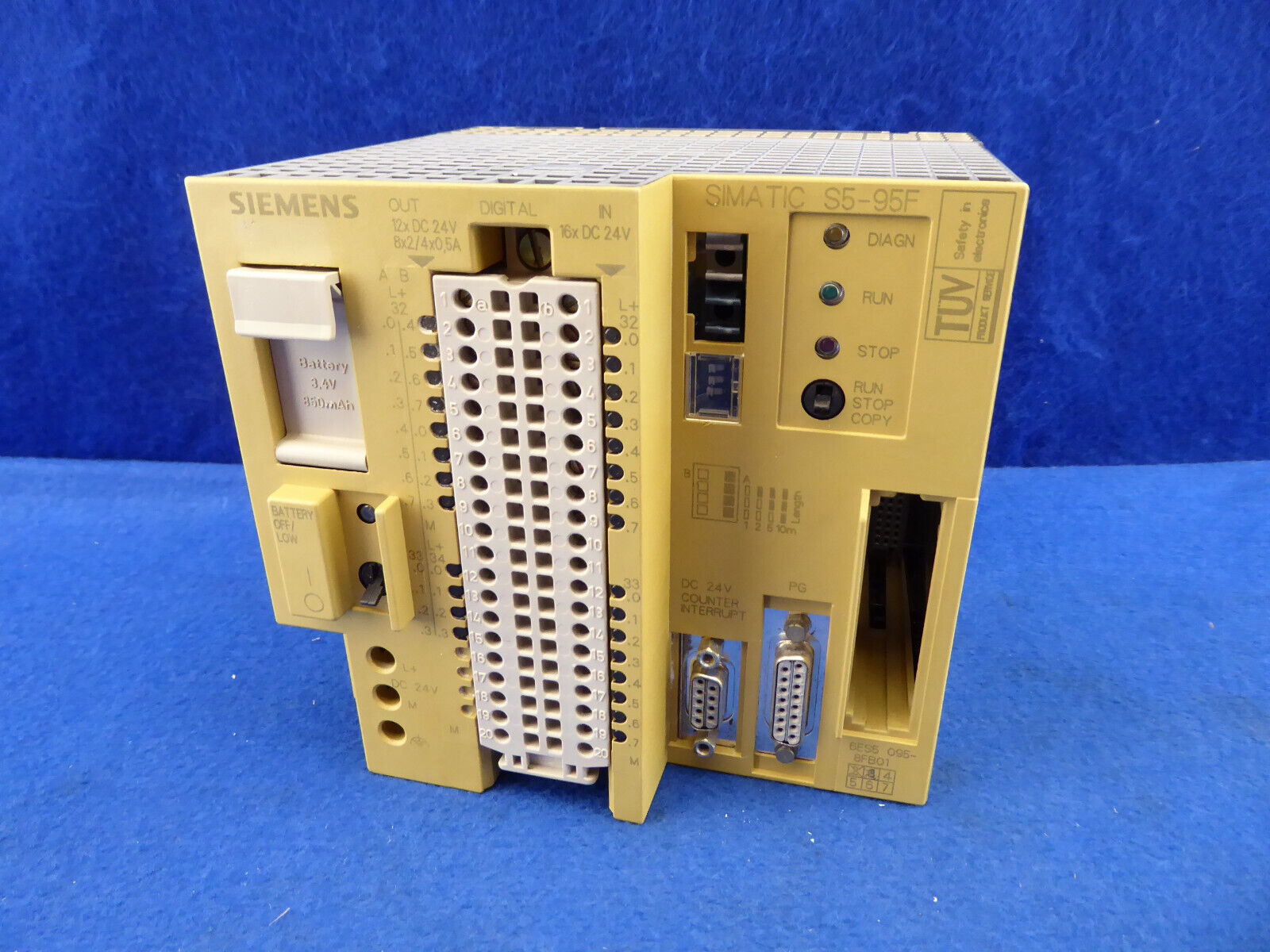 Siemens Simatic S5 Cpu S5-95F 6Es5095-8Fb01 6Es5 095-8Fb01