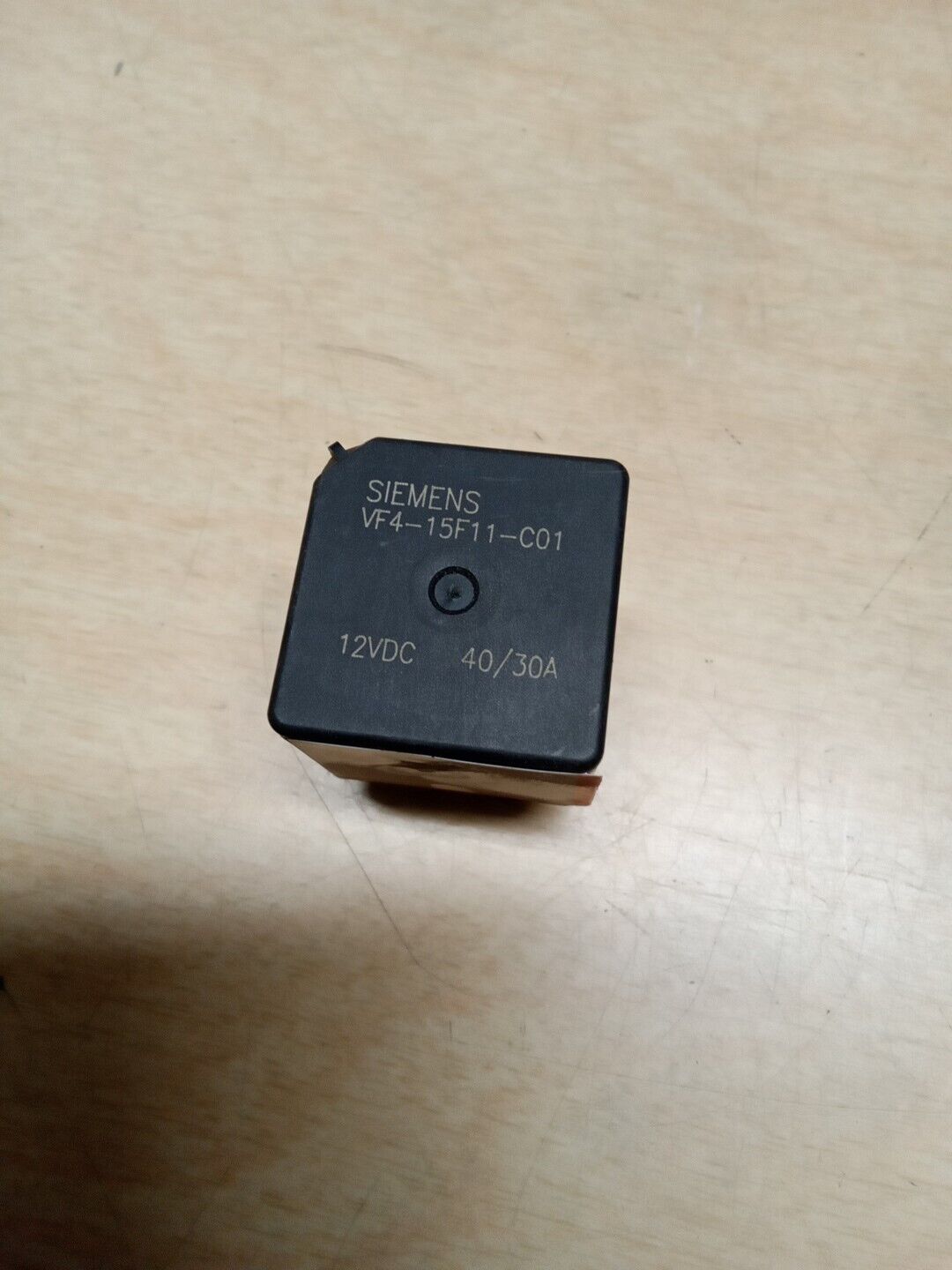 Siemens VF4-15F11-C01 5 Prong Relay. *Free Shipping *