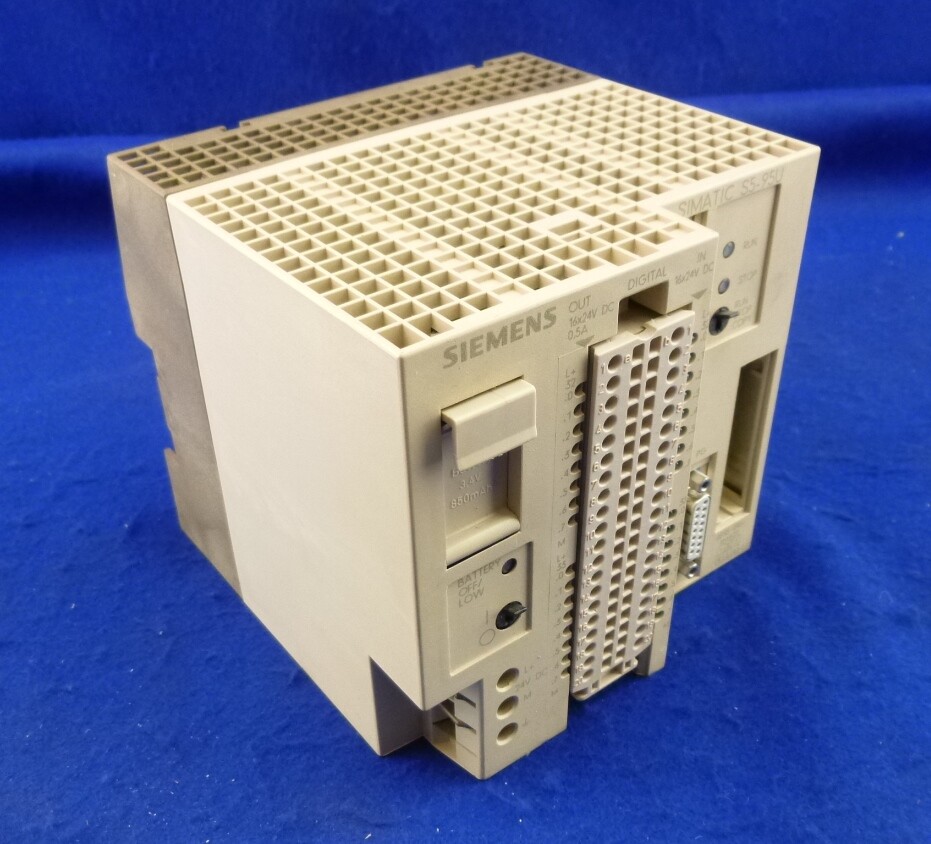 Siemens S5-95U 6ES5 095-8MA01 Compact Device Simatic S5-95U 6ES5 095-8MA01