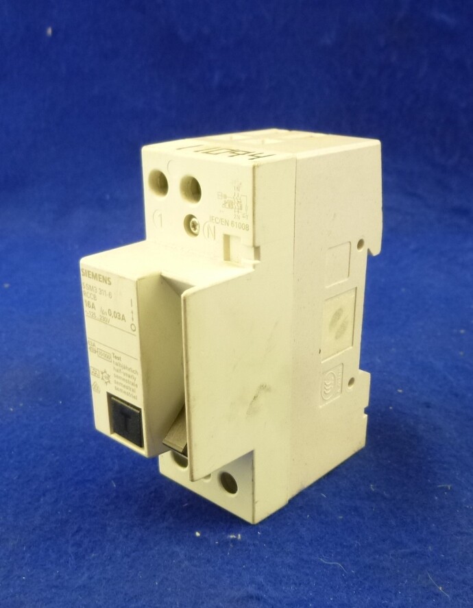 Siemens Fuse 5SM3 311-6 RCCB / 16A / 5SM3311-6