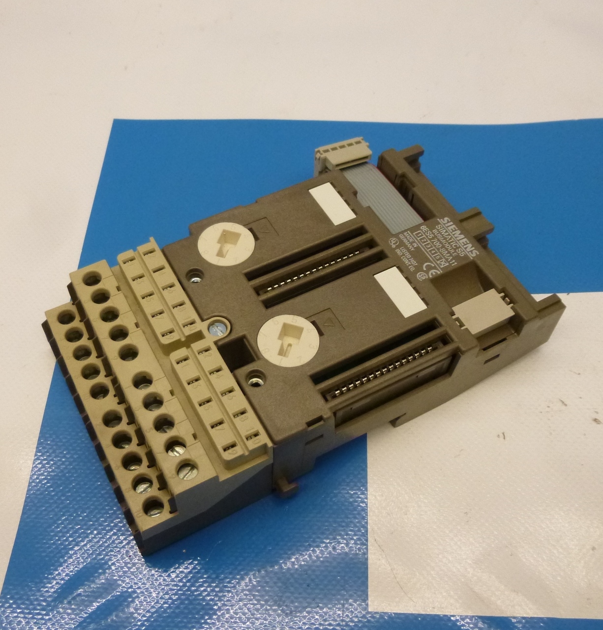Siemens Simatic S5 Bus Module 6ES5 700-8MA11 / 6ES5700-8MA11 (Invoice incl. VAT)