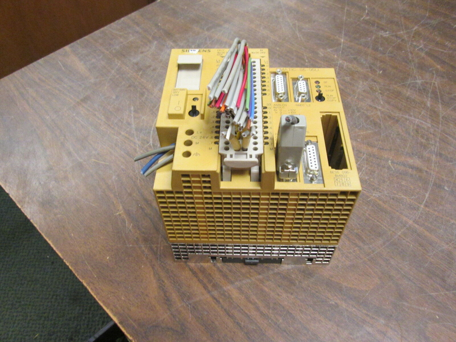 Siemens Simatic S5 Controller 6ES5 095-8MB02 Supply:24VDC 1A Output:0.5A 5W Used