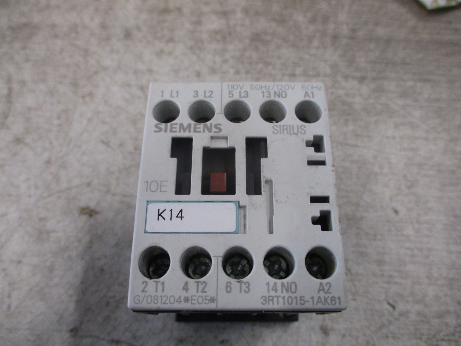 Siemens Sirius Contactor 3RT1015-1AK61 120V Coil Used