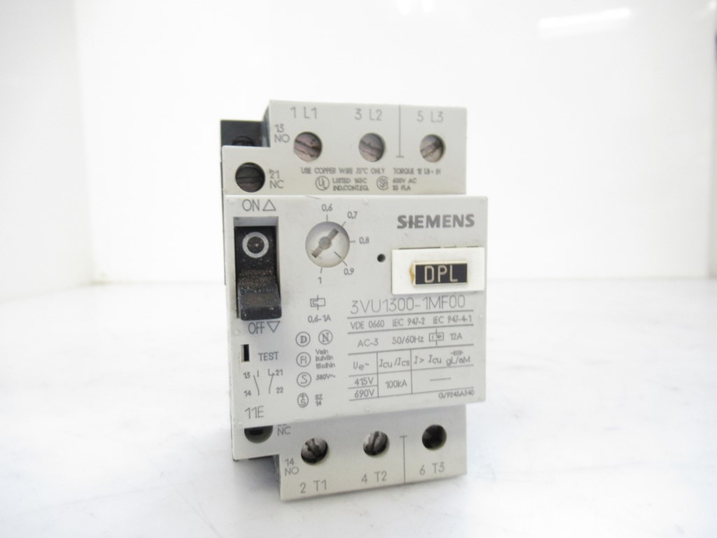 3VU1300-1MF00 SIEMENS motor starter protector(used tested)