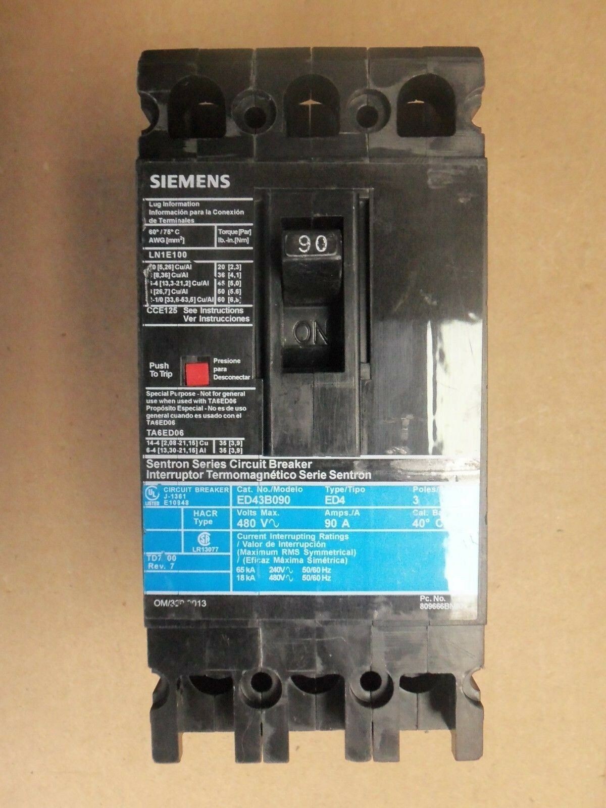 Siemens ITE ED ED4 ED43B090 3 Pole 90 Amp 480v Circuit Breaker black/blue