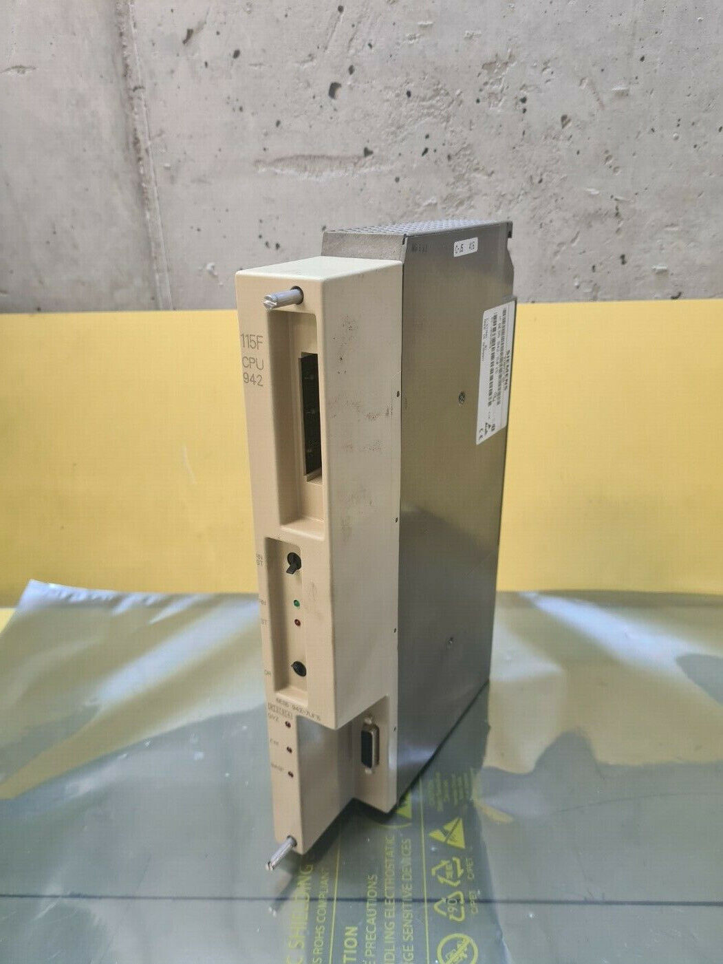 Siemens Simatic S5 6ES5 942-7UF15 E:1 115F CPU942 Mint