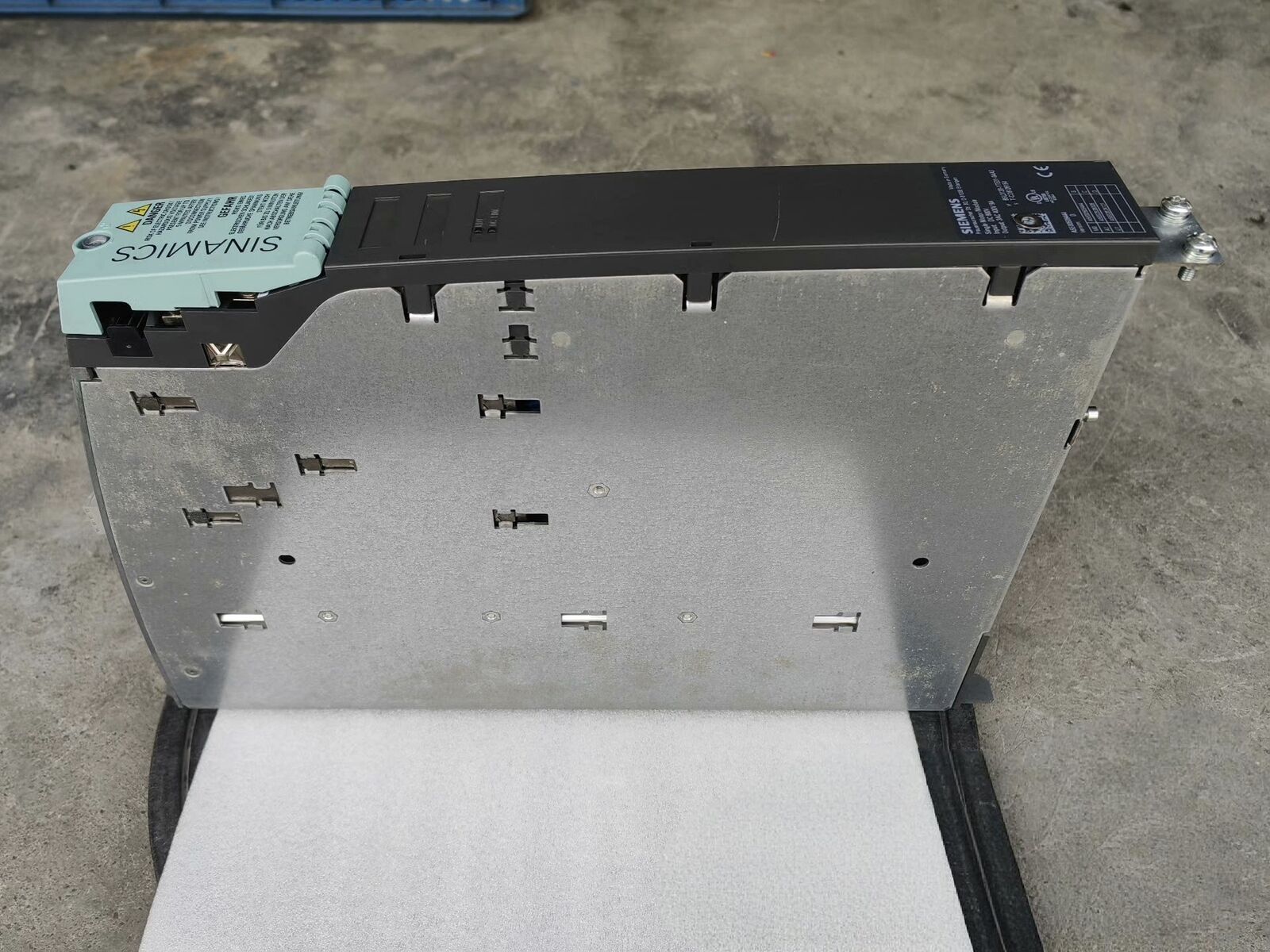 Siemens 6SL3120-1TE21-0AA3 SINAMICS Single Motor Module Read STOCK 