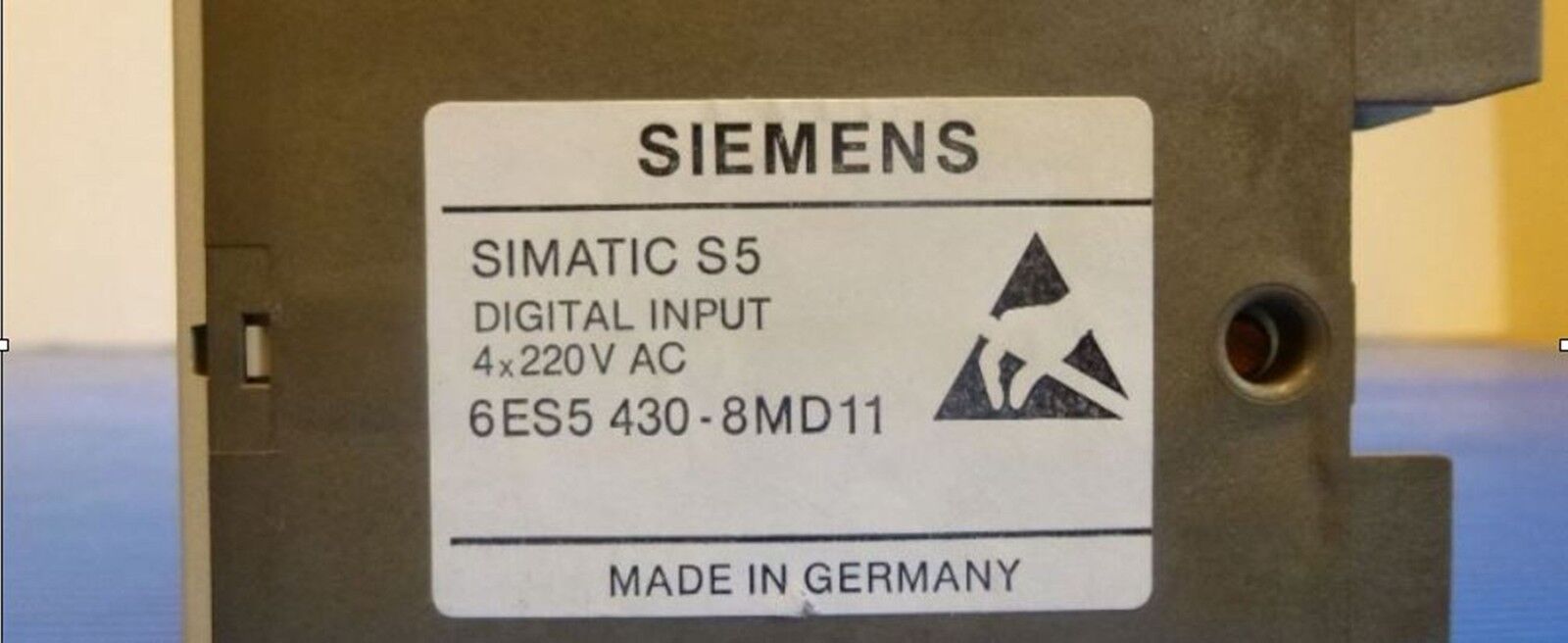 Siemens Simatic S5 6ES5452-8MR11 Realy Output