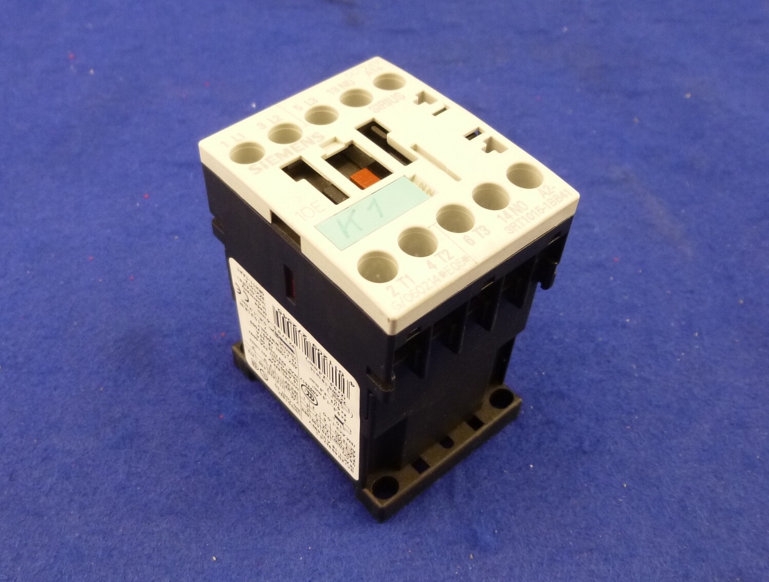 Siemens Sirius Power Contactor 3RT1015-1BB41 / 10E (Invoice incl. VAT)