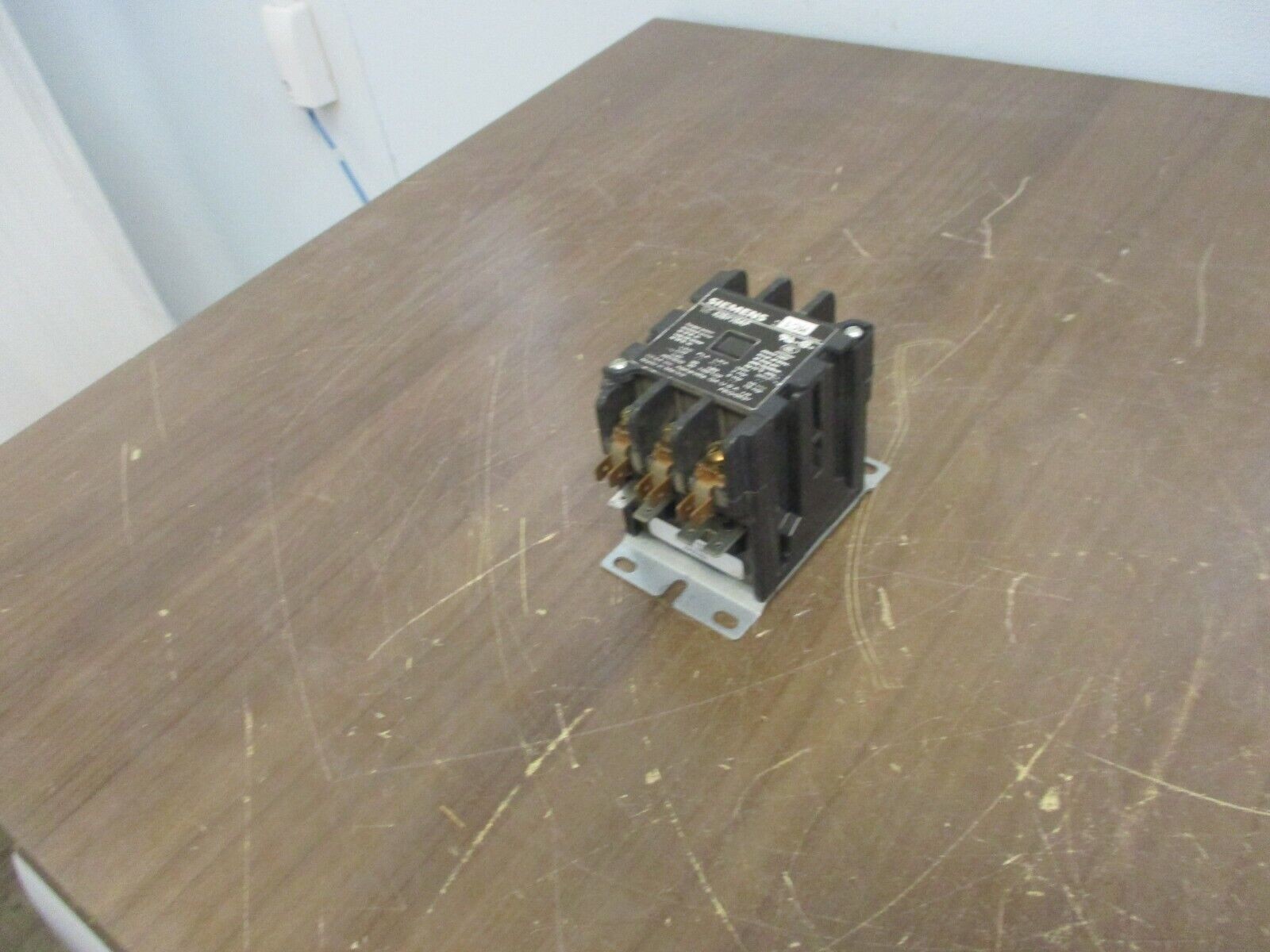 Siemens Contactor 42BF35AF 120V Coil 30A 600V Used