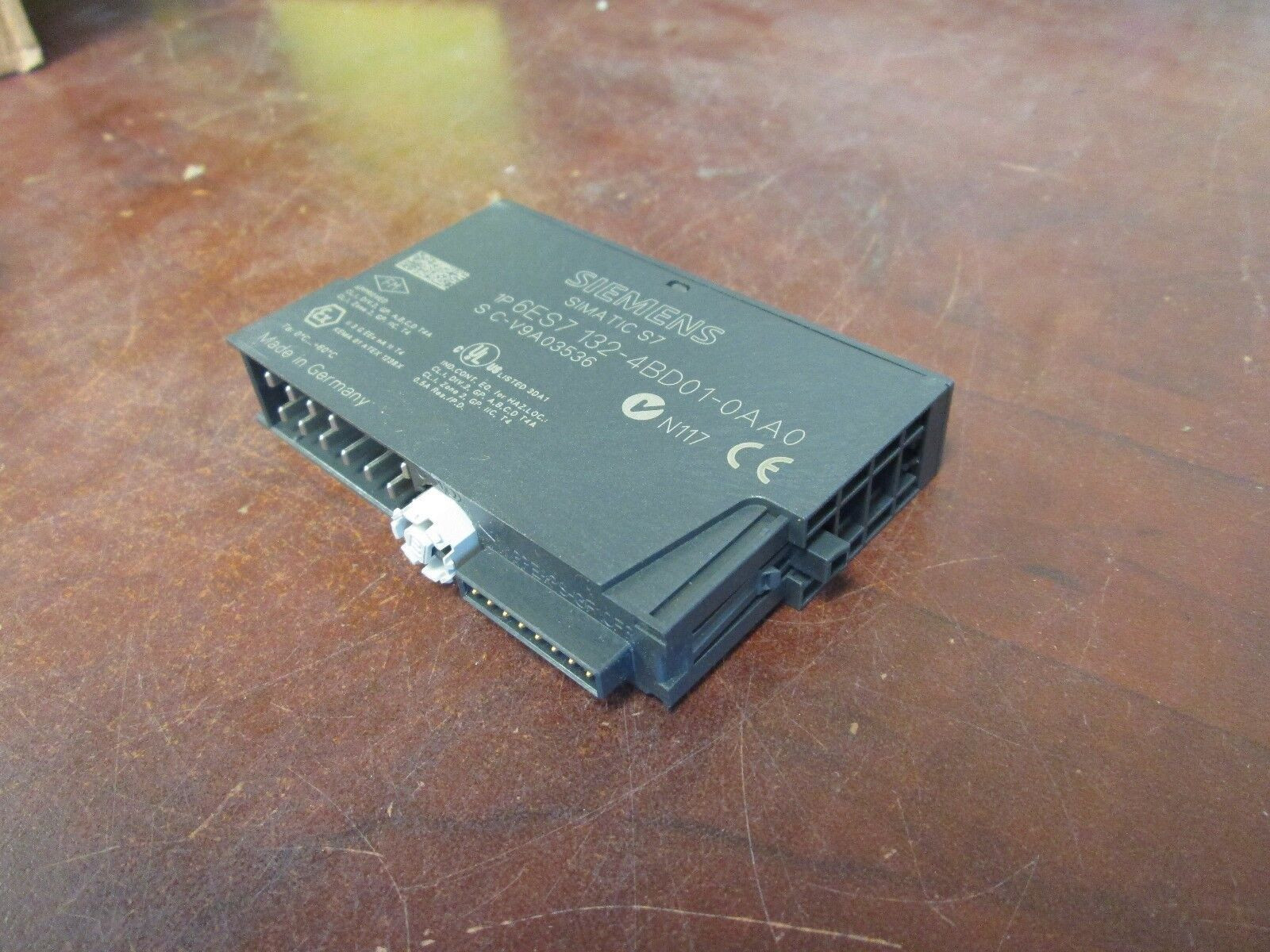 Siemens Simatic S7 Digital Output Module 6ES7 132-4BD01-0AA0 24VDC 0.5A Used