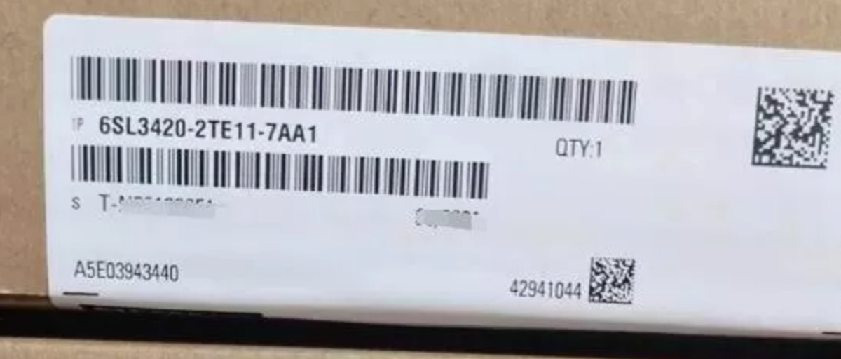 NEW Siemens 6SL3420-2TE11-7AA1 S120 dual motor module 6SL3 420-2TE11-7AA1
