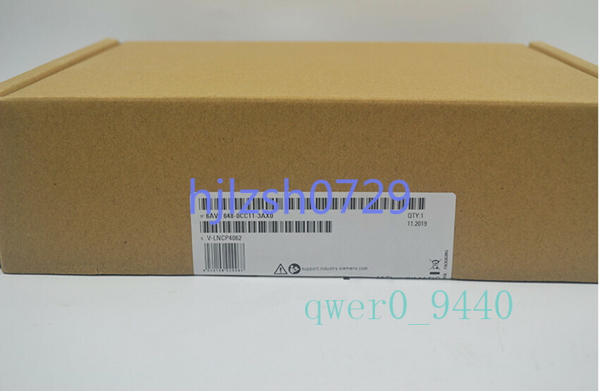 1Pcs NEW Siemens Smart700IE V3 Touch Screen 6AV6 648-0CC11-3AX0  