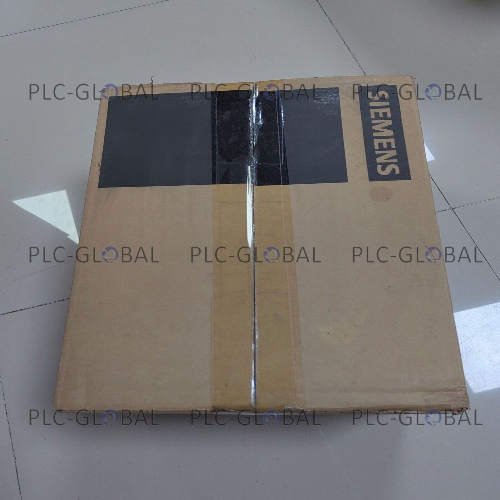 New sealed Siemens 6AV7230-0CA20-0BA0 Fast ship