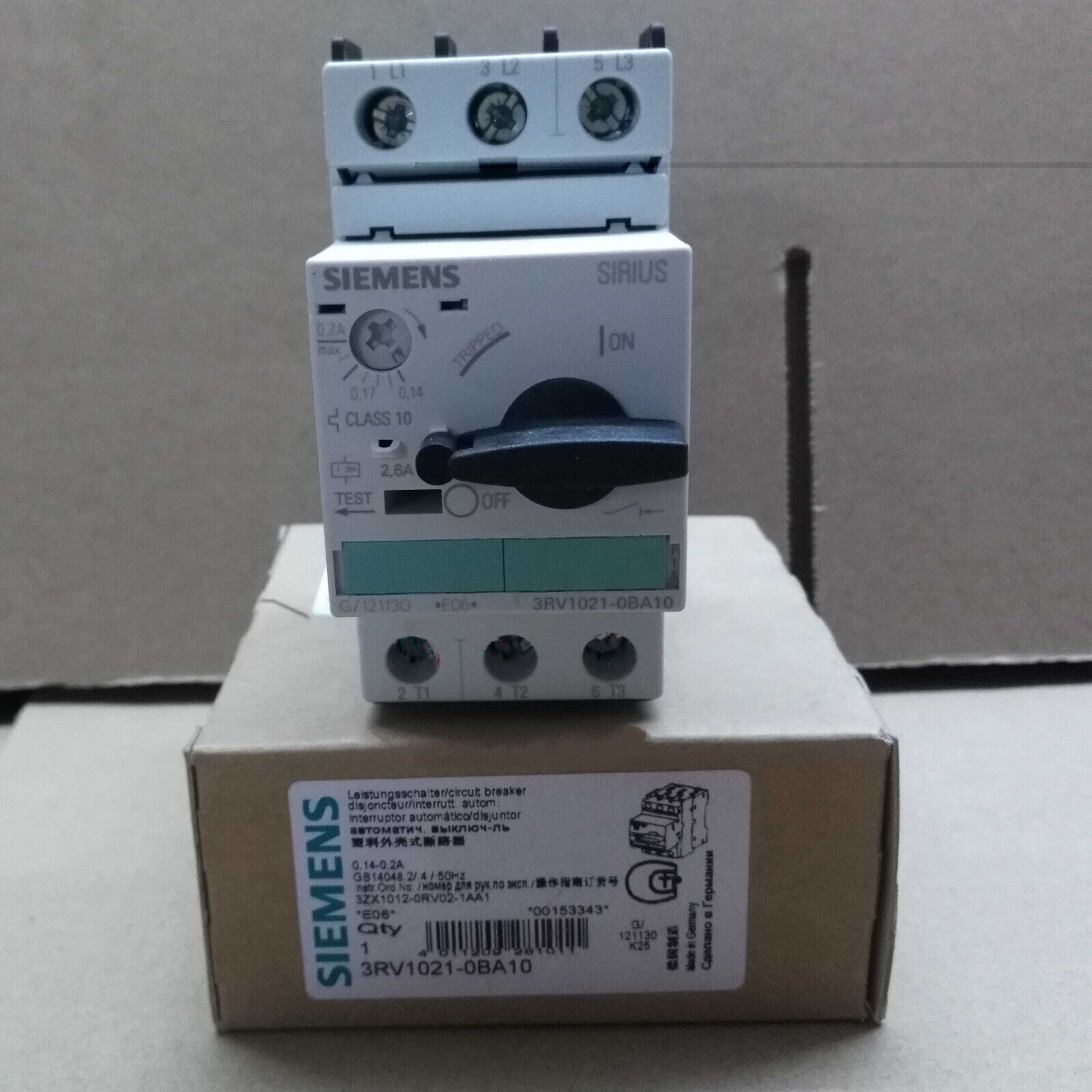 NEW IN BOX Siemens breaker 3RV1021-0BA10 0.14-0.2A 1 year warranty#XR