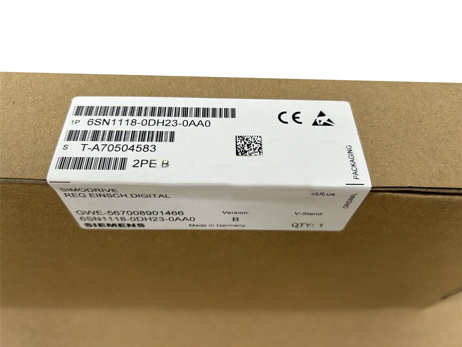 6SN1118-0DH23-0AA0 New SIEMENS SIMODRIVE 611-D 2 Module 6SN1118-0DH23-0AA0