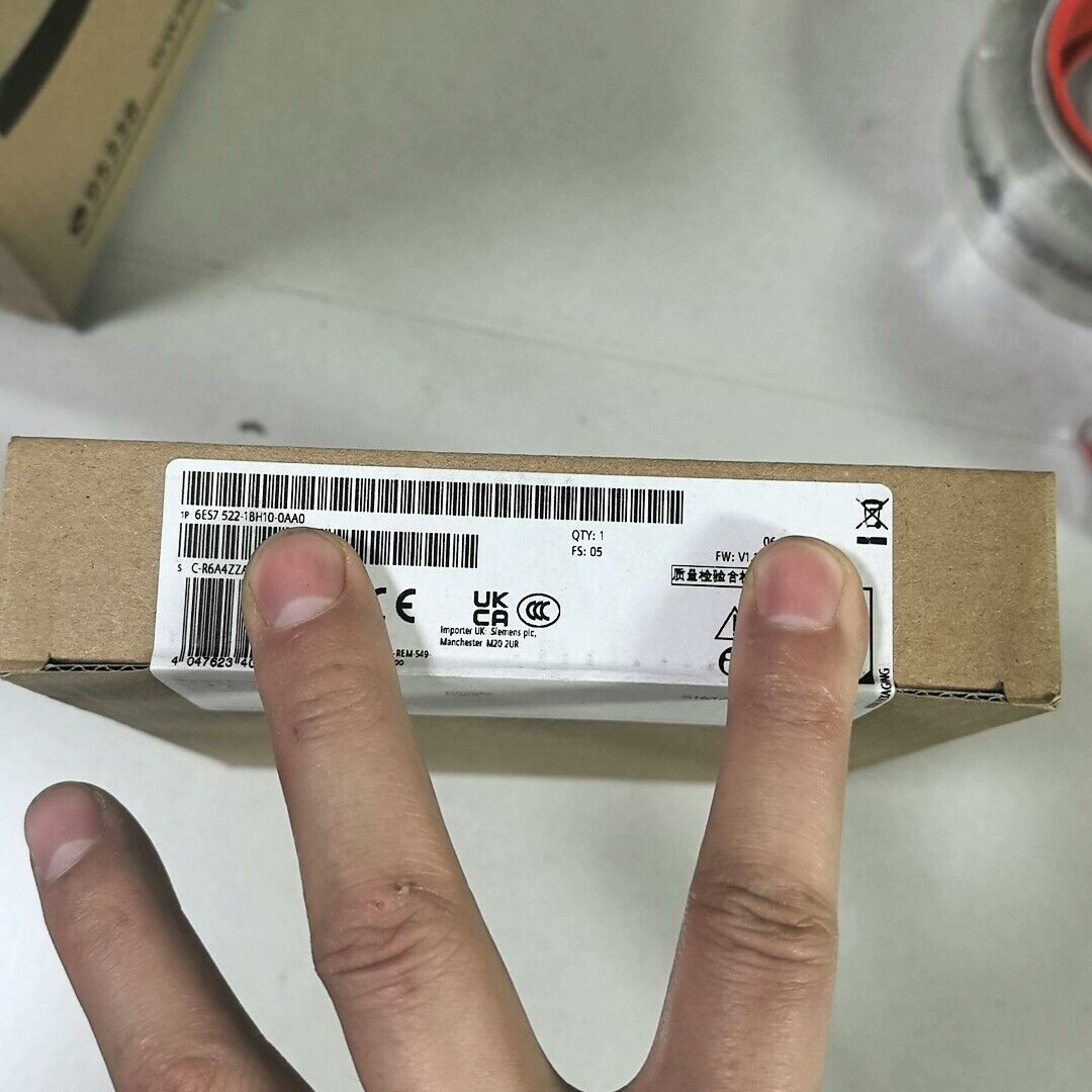 1Pcs SIEMENS 6ES7522-1BH10-0AA0 NEW