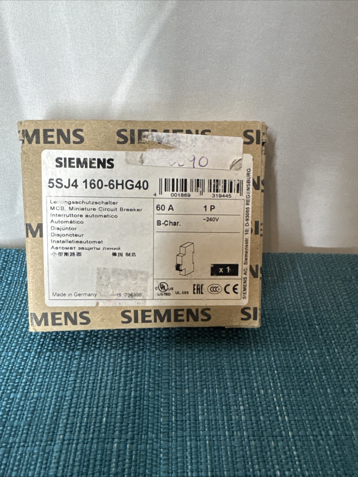 SIEMENS 5SJ4140-7HG40 Miniature circuit breaker 240 V 14kA, 1-pole, C, 40A (New)