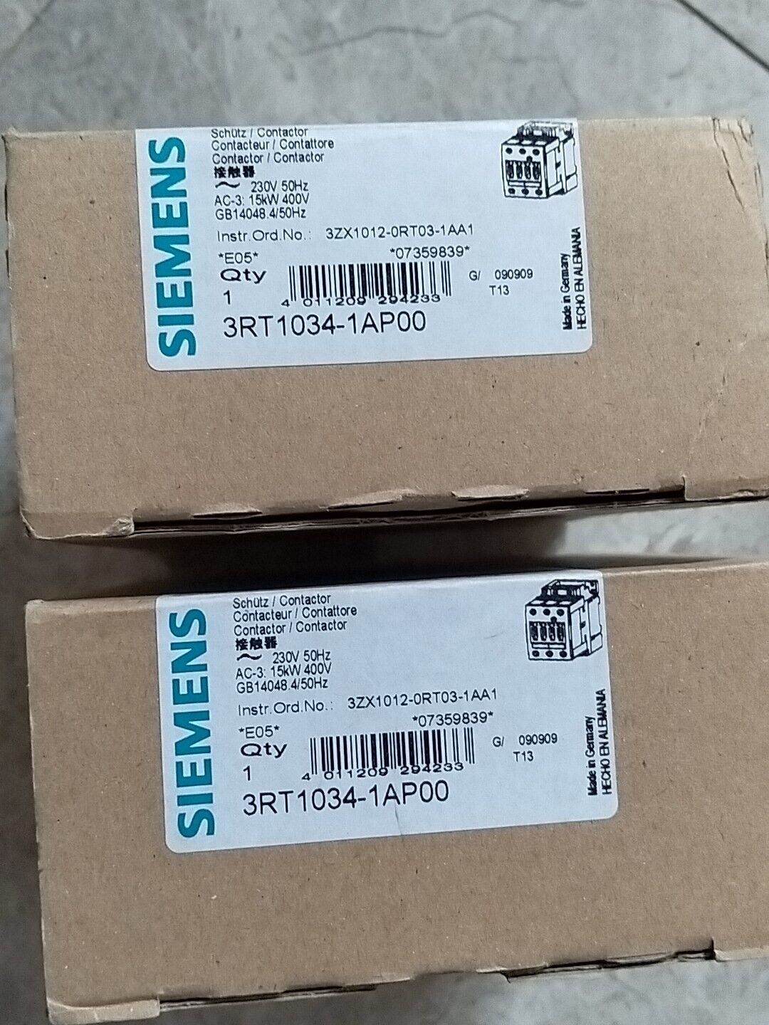 1PCS Siemens 3RT1034-1AP00  NEW