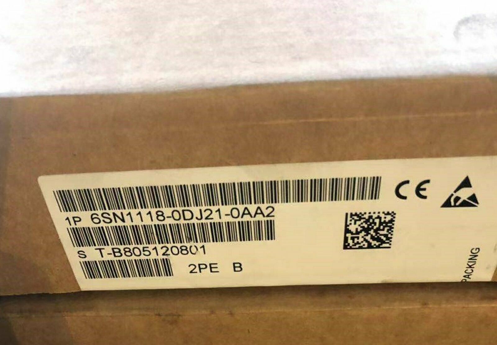New SIEMENS In Box 6SN1118-0DJ21-0AA2 6SN1118-0DJ21-0AA2 1 year warranty