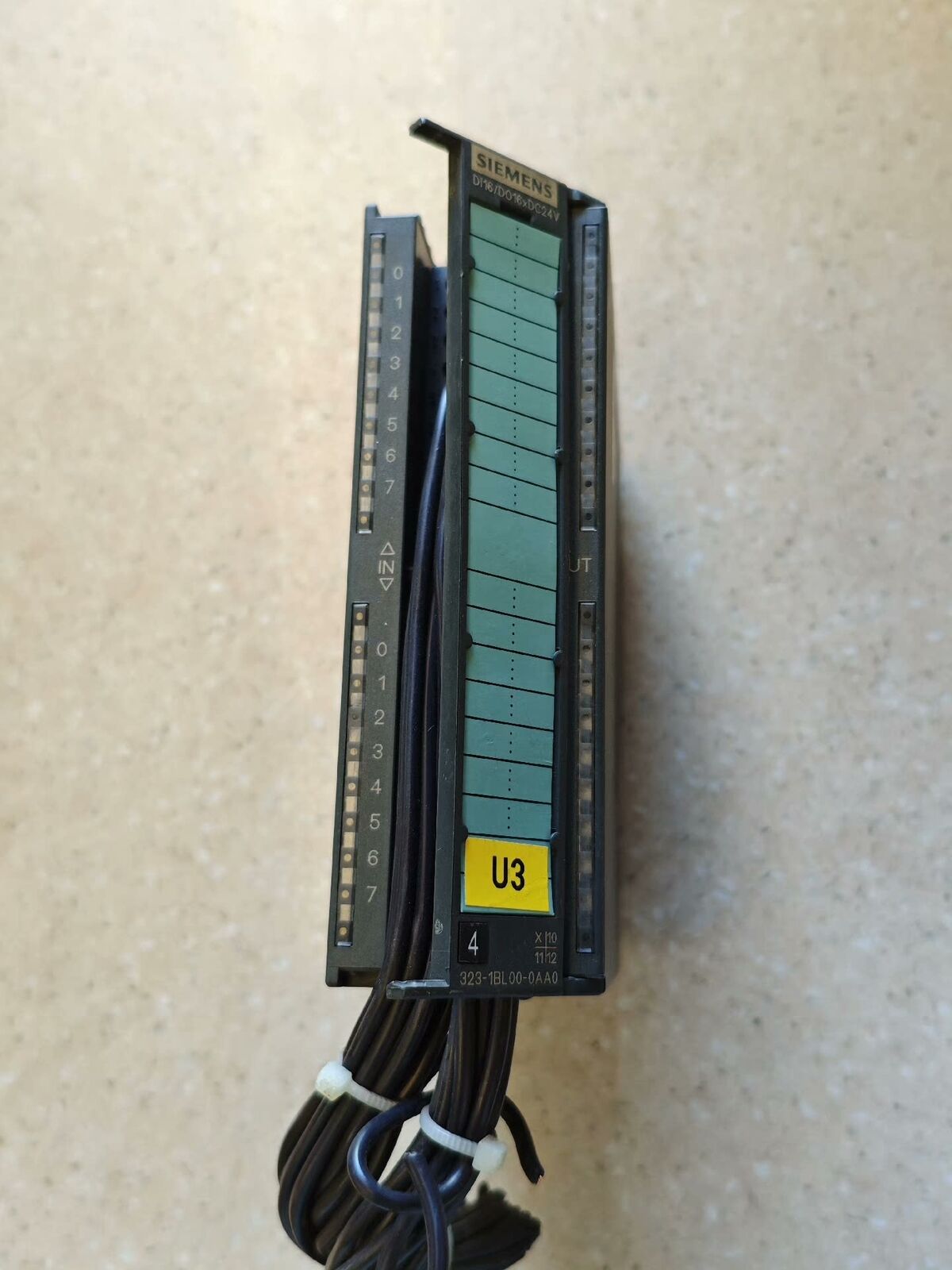 One Siemens  6ES7 323-1BL00-0AA0