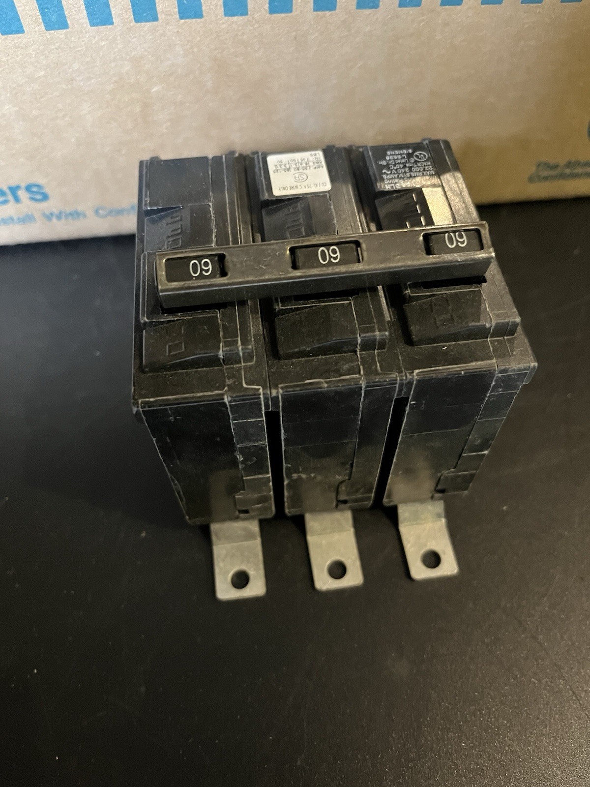 New SIEMENS B360H 60-Amp Three Pole 240-Volt 22KAIC Bolt On Circuit Breaker