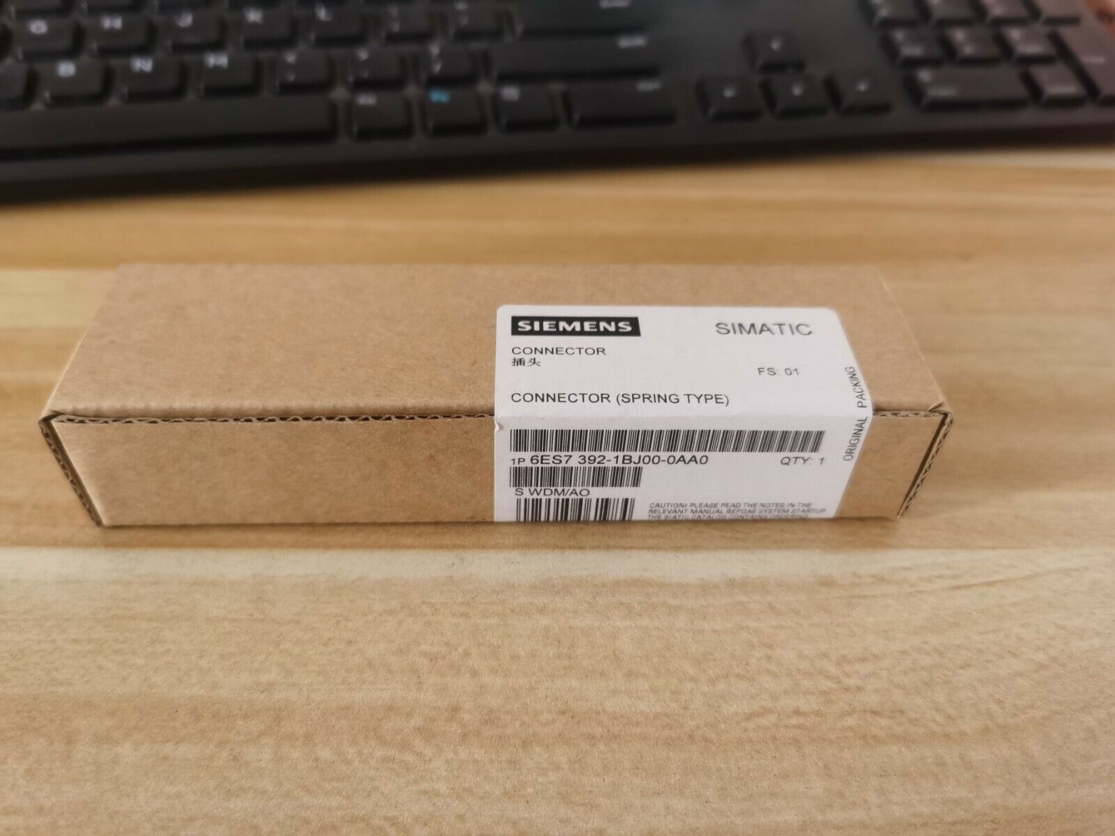 6ES7392-1BJ00-0AA0 1PCS NEW SIEMENS CONNECTOR 6ES7 392-1BJ00-0AA0  Fast delivery