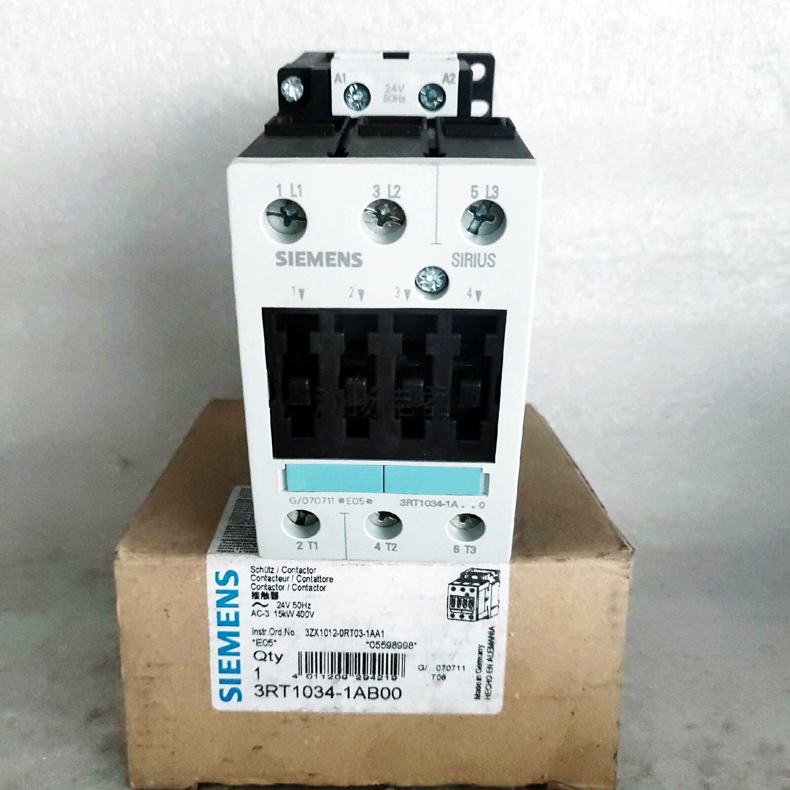 1PCS New SIEMENS Contactor 3RT1034-1AB00 AC24V 3RT1 034-1AB00 FAST SHIP