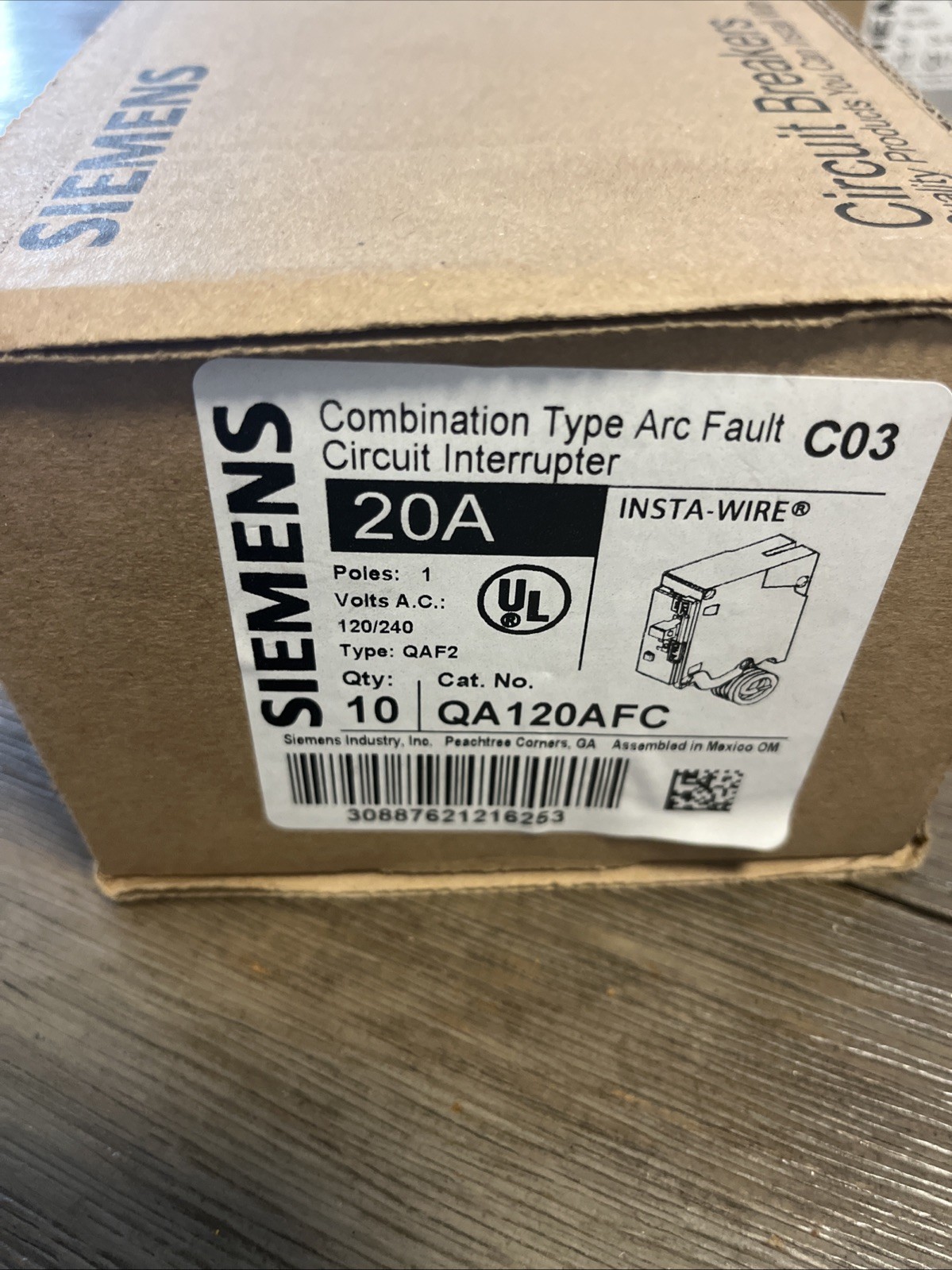 LOT OF 10 SIEMENS QA120AFC  20A AFCI BREAKER (with pigtail wire) NEW