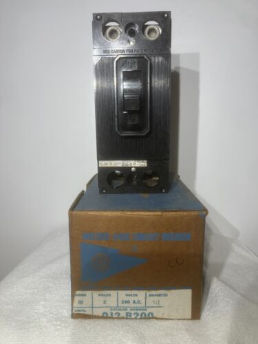 ITE/Siemens QJ2B200 2-Pole Circuit Breaker 200A 240VAC 1-Phase Bolt-On Mount