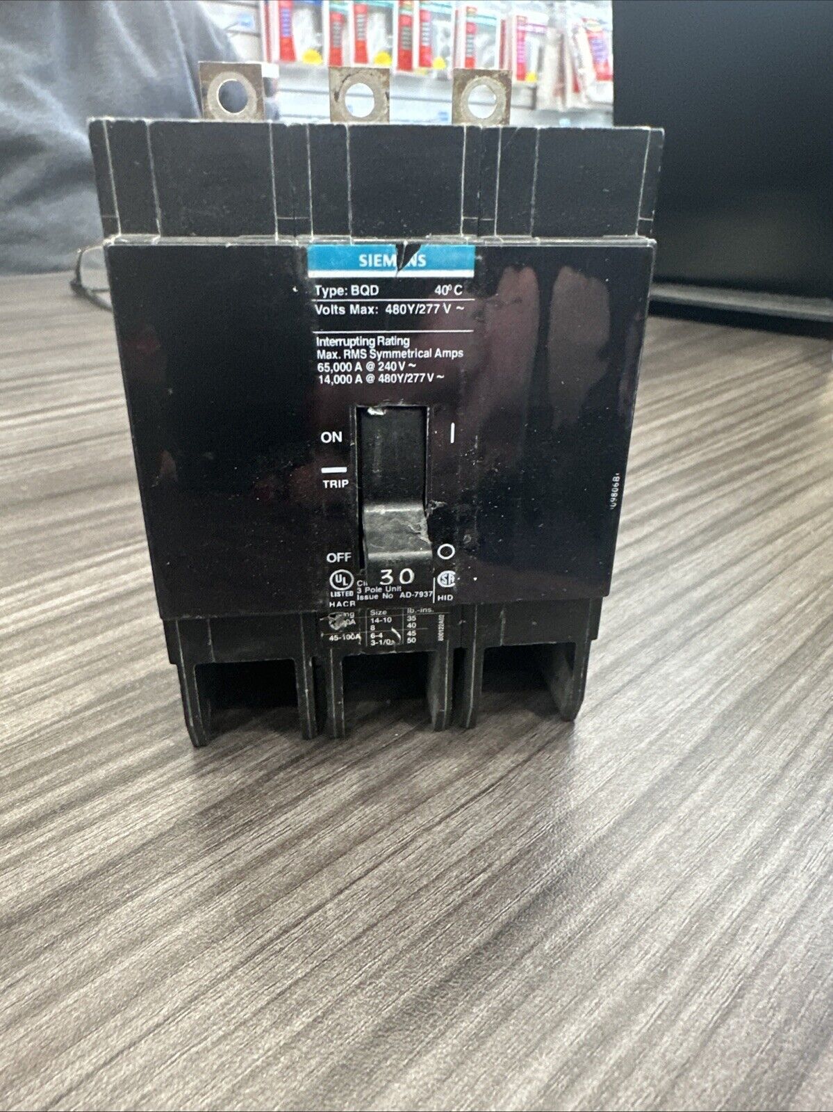 Siemens BQD330BP 30A 480V Circuit Breaker