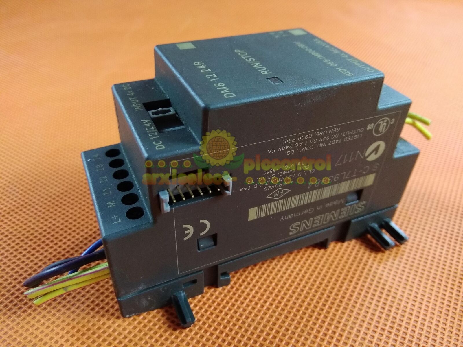 Used SIEMENS LOGO Expansion Module DM8 12/24 6ED1 055-1MB00-0BA1