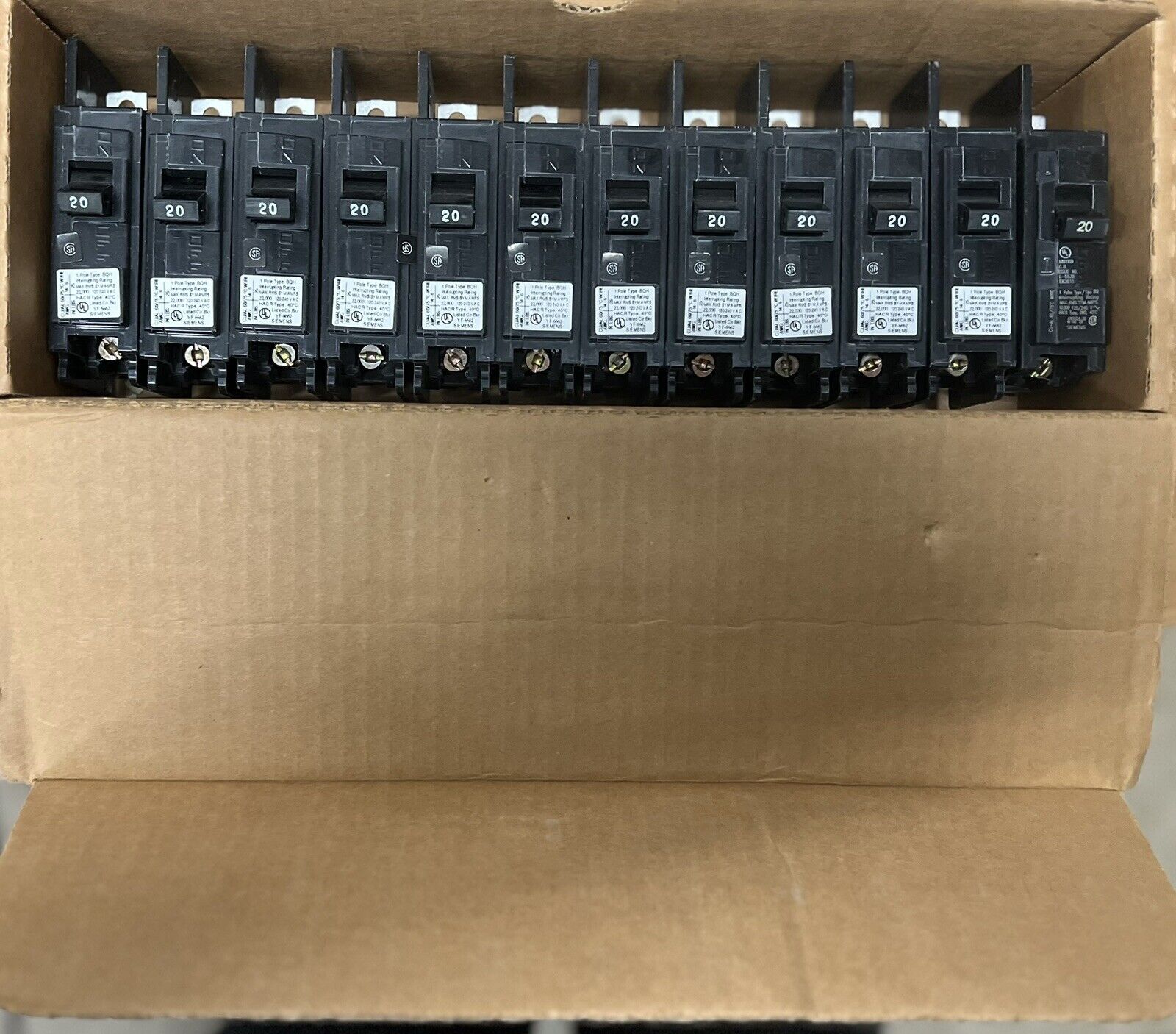 Siemens BQ1B020H 20 Amp Breaker  (box Of 12)