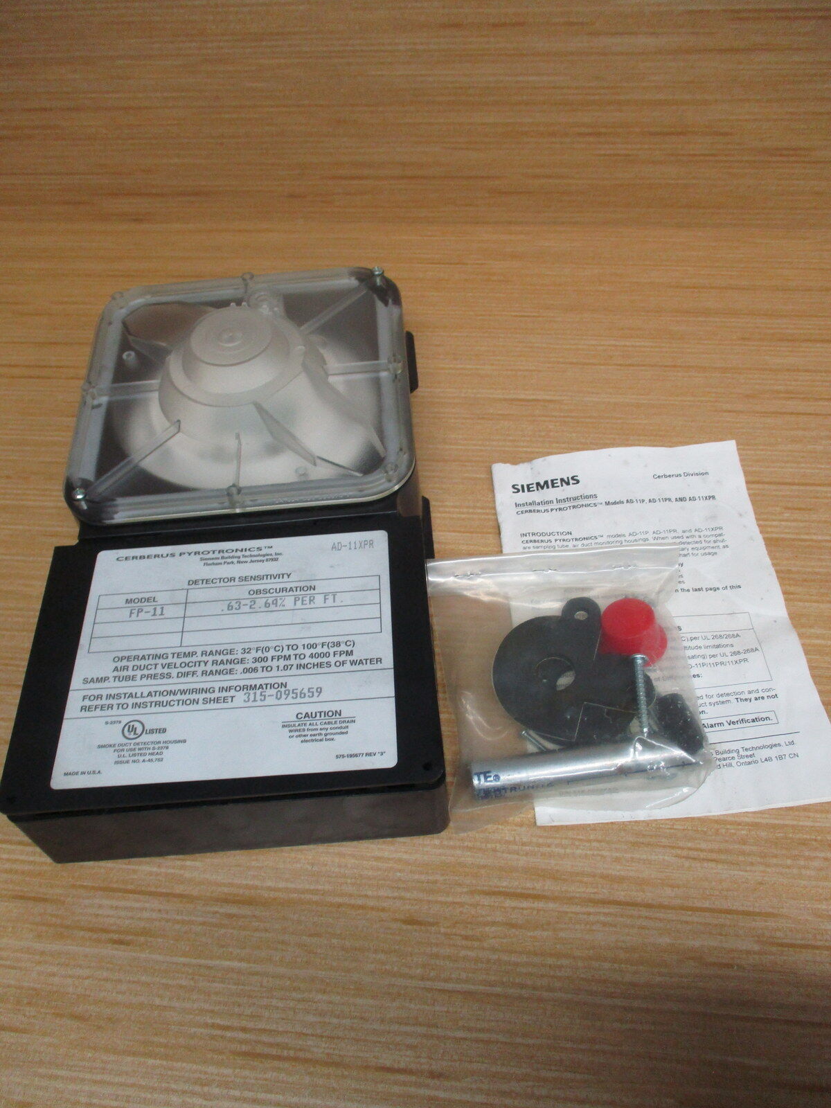 Siemens Pyrotronics AD-11XPR Fire Safety Air Duct Housing 500-096062
