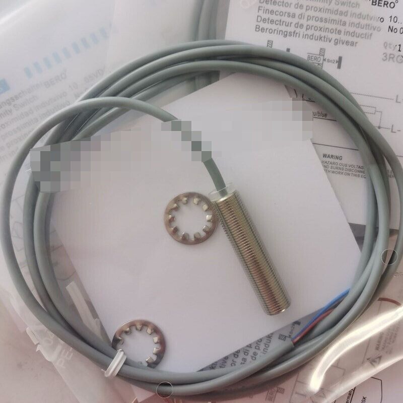 1PC NEW For Siemens Proximity Sensor 3RG4012-3KB00